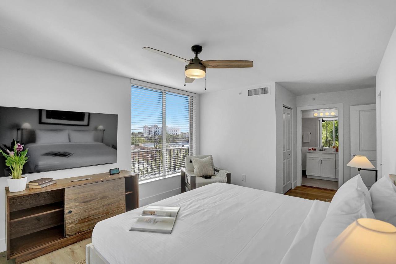 מיאמי Dharma Home Suites Coral Gables At Gables Grand Plaza מראה חיצוני תמונה