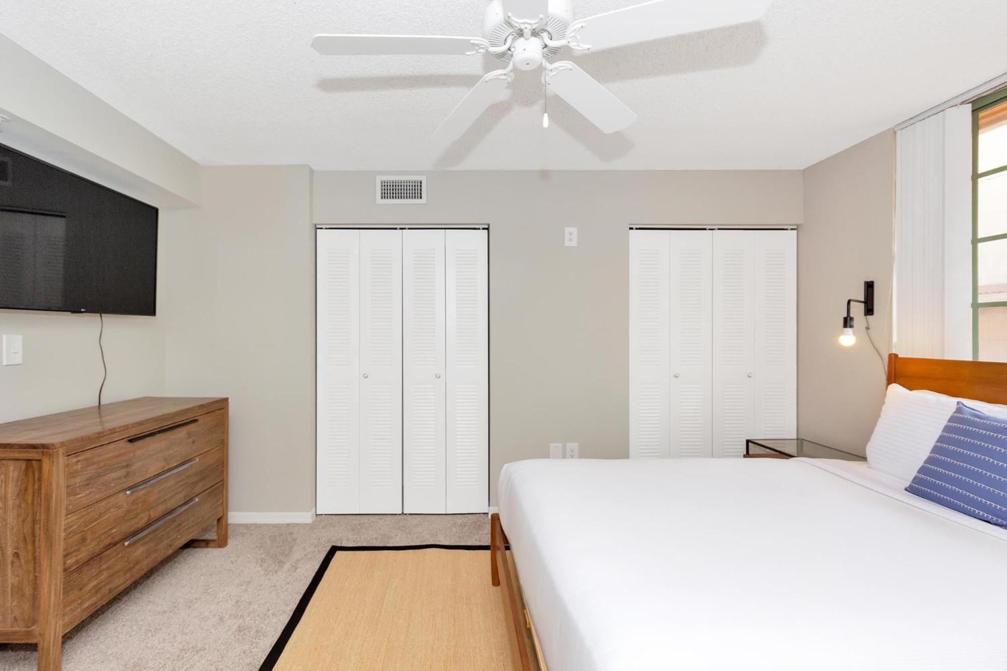 מיאמי Dharma Home Suites Coral Gables At Gables Grand Plaza חדר תמונה