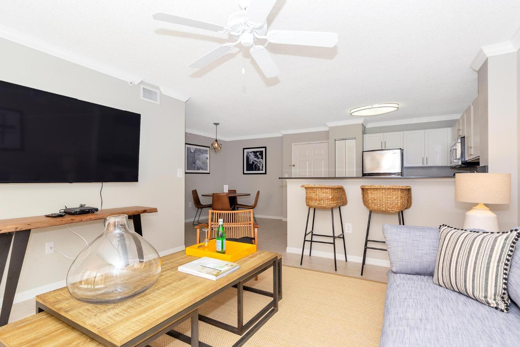 מיאמי Dharma Home Suites Coral Gables At Gables Grand Plaza חדר תמונה
