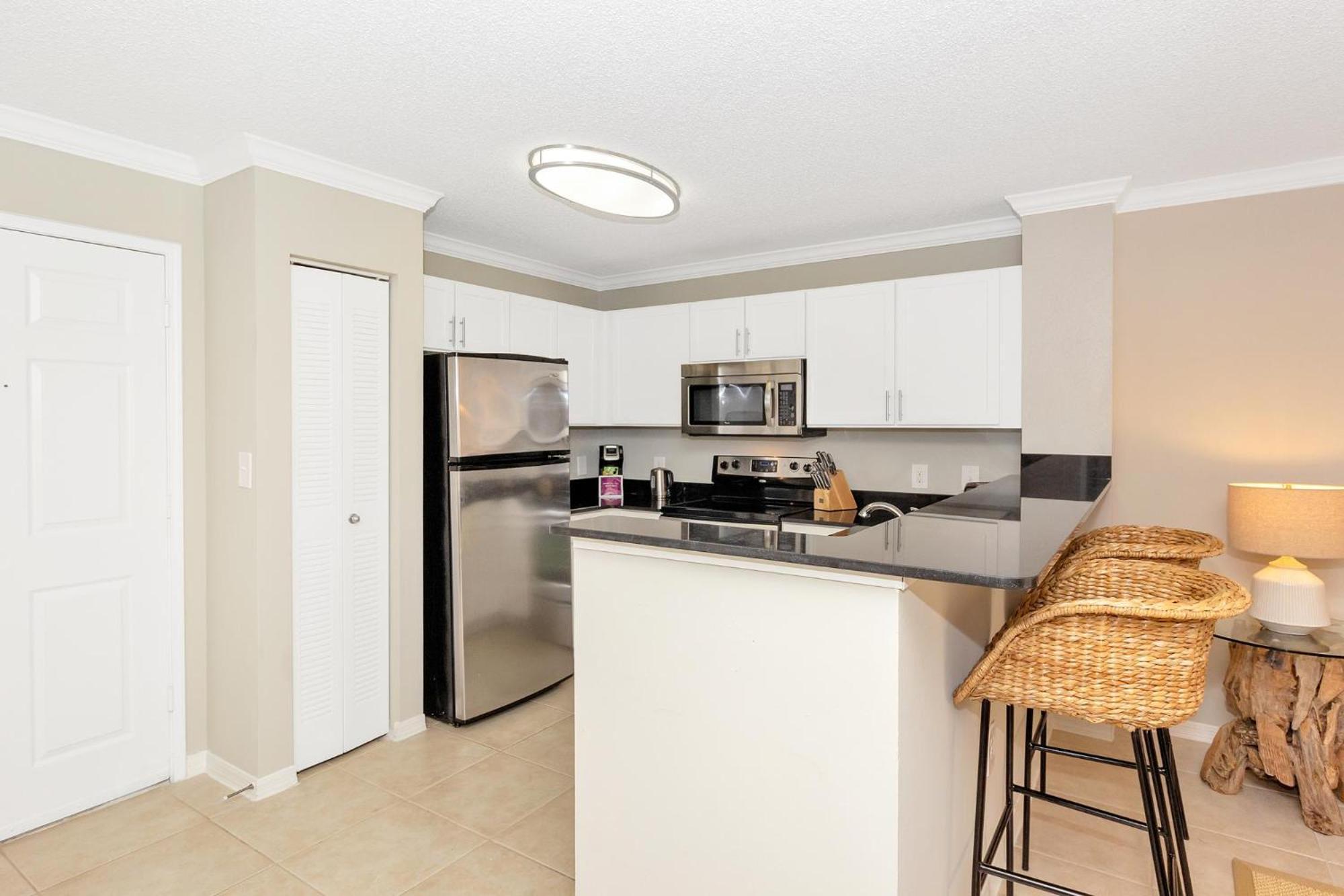 מיאמי Dharma Home Suites Coral Gables At Gables Grand Plaza חדר תמונה